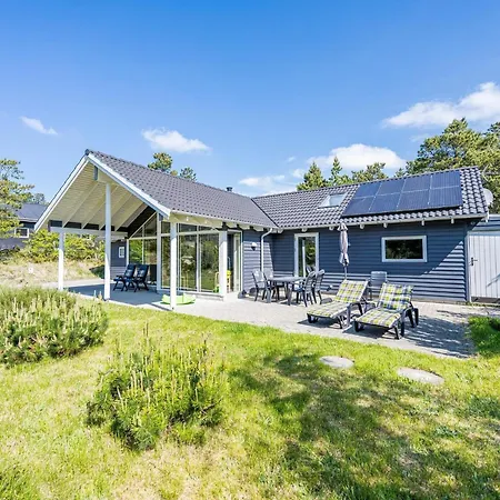 10 Person In Semesterbostad