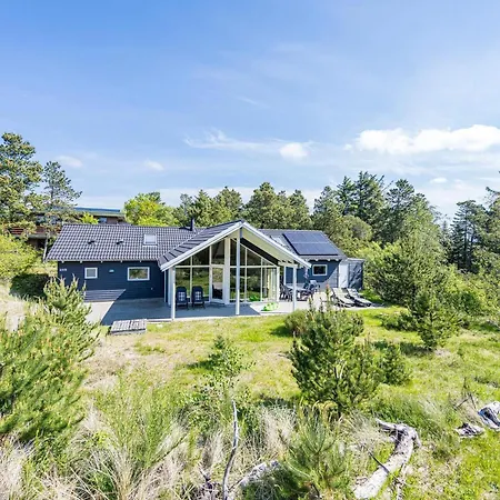 Semesterbostad 10 Person In